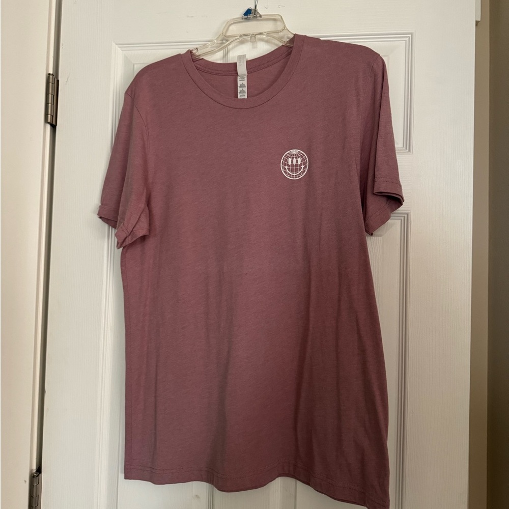 Glossier Los Angeles shirt
